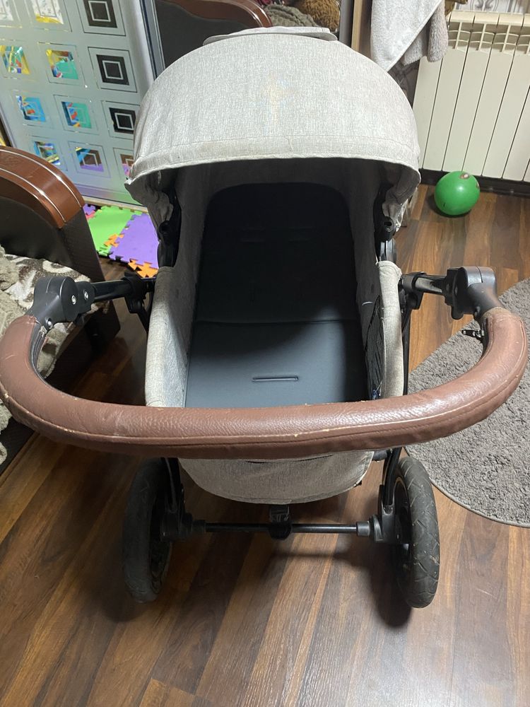 Коляска Kinderkraft 3в1