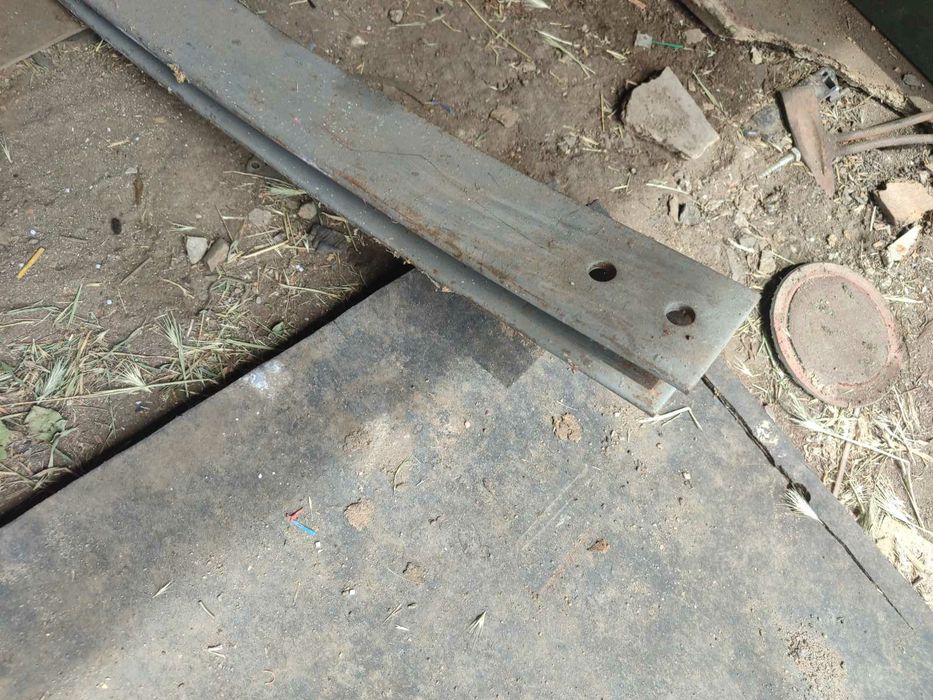 Ресори задні Mercedes 609-711D