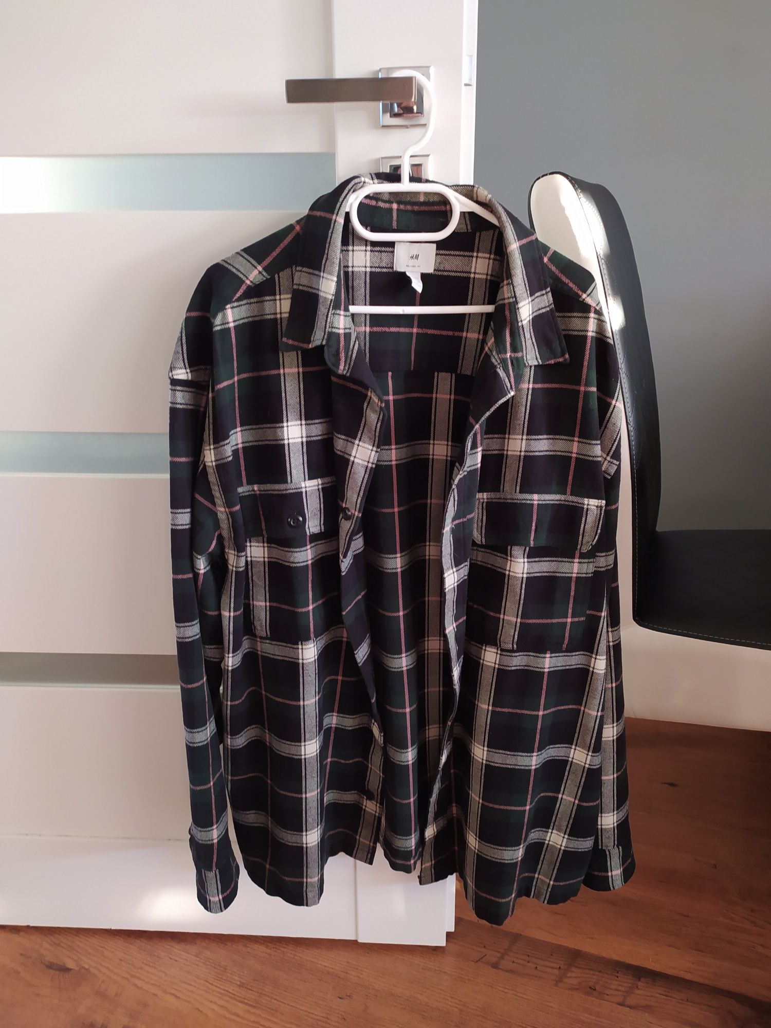 Koszulo-kurtka. HiM. Jest jak nowa.Unisex.