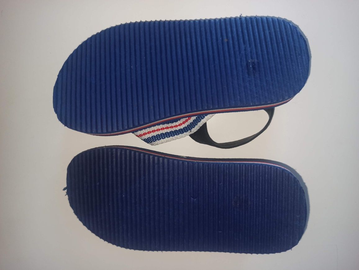 sandálias tipo havaiana n° 24