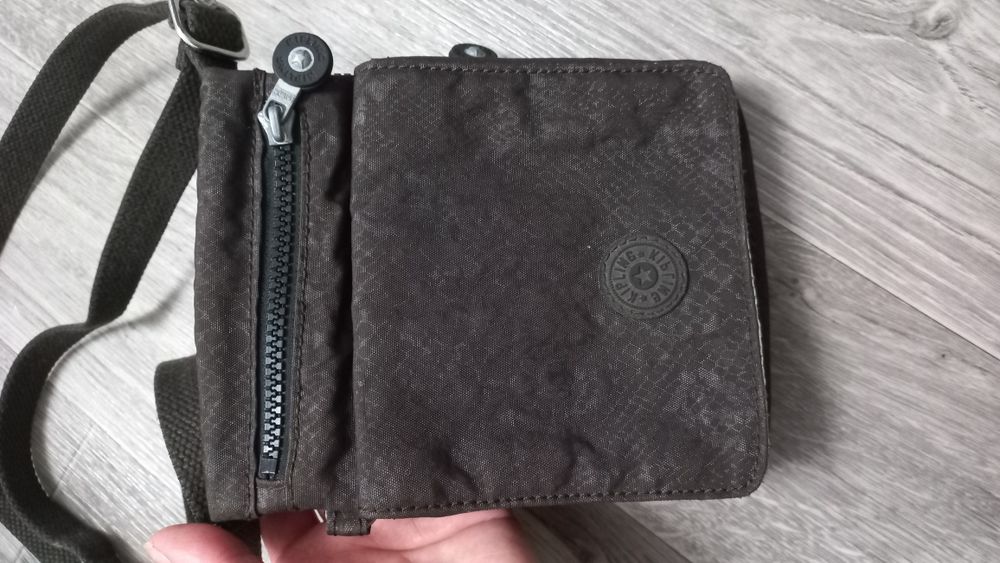 Сумка через плече Kipling