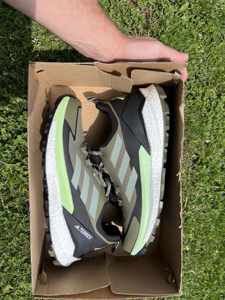 Кросівки Adidas Terrex Free Hiker 2.0 Low GORE-TEX р.43
