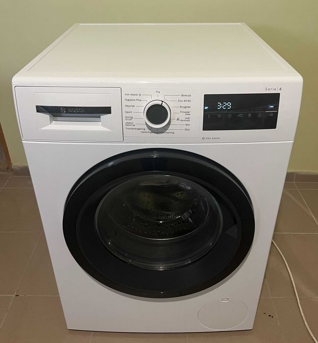 2025рікПральна стиральная машина Bosch Serie4 WAN2822ESN ідеальна 10кг