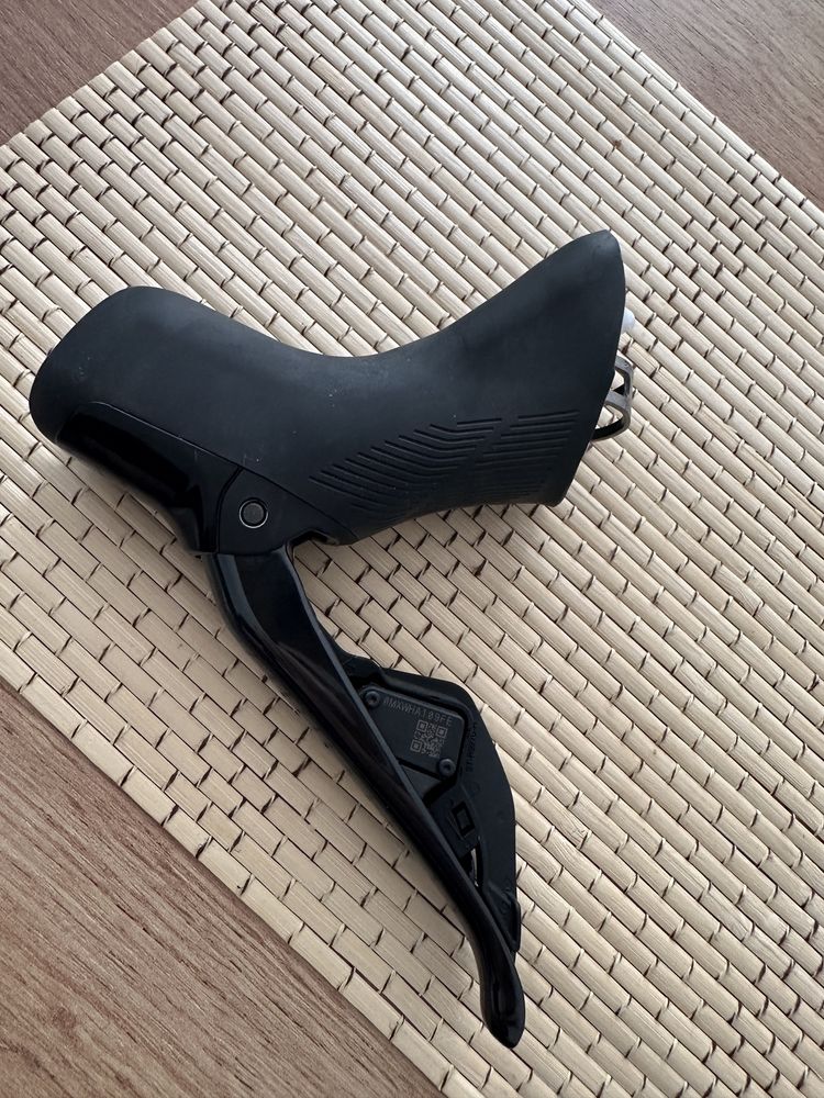 Nowa klamko manetka Dura-Ace Di2 9270 prawa