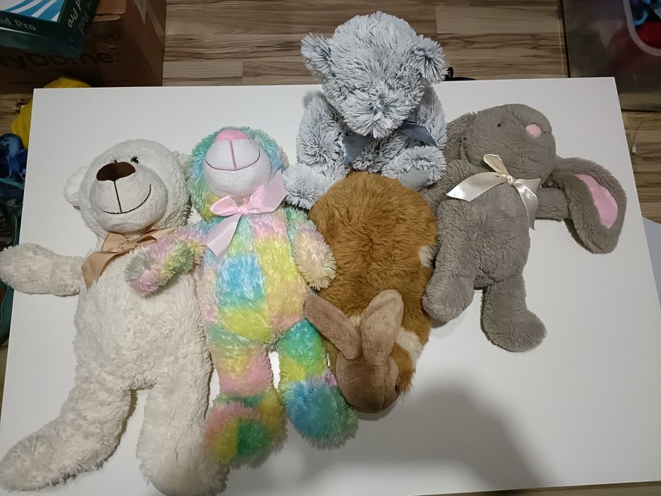 Maskotki wszystkie  cena 150 zł