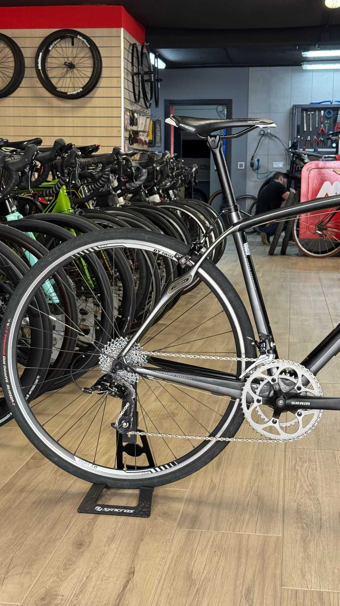 Specialized Roubaix 54