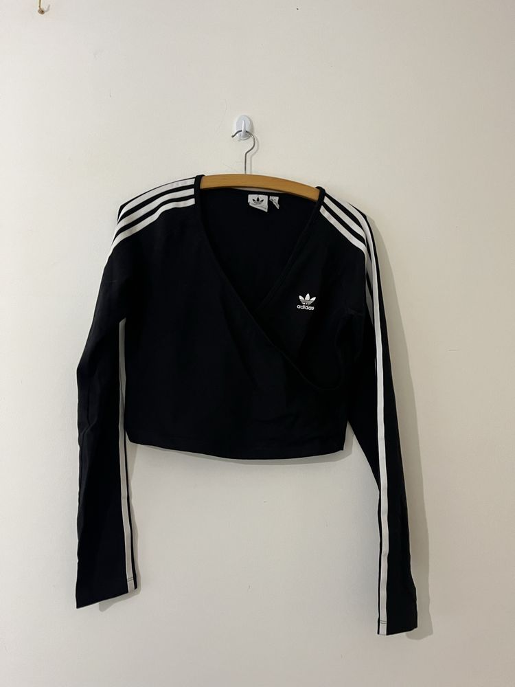 Top curto Adidas