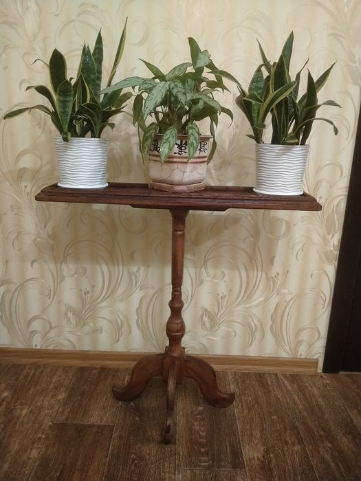 Підставка для квітів натуральне дерево