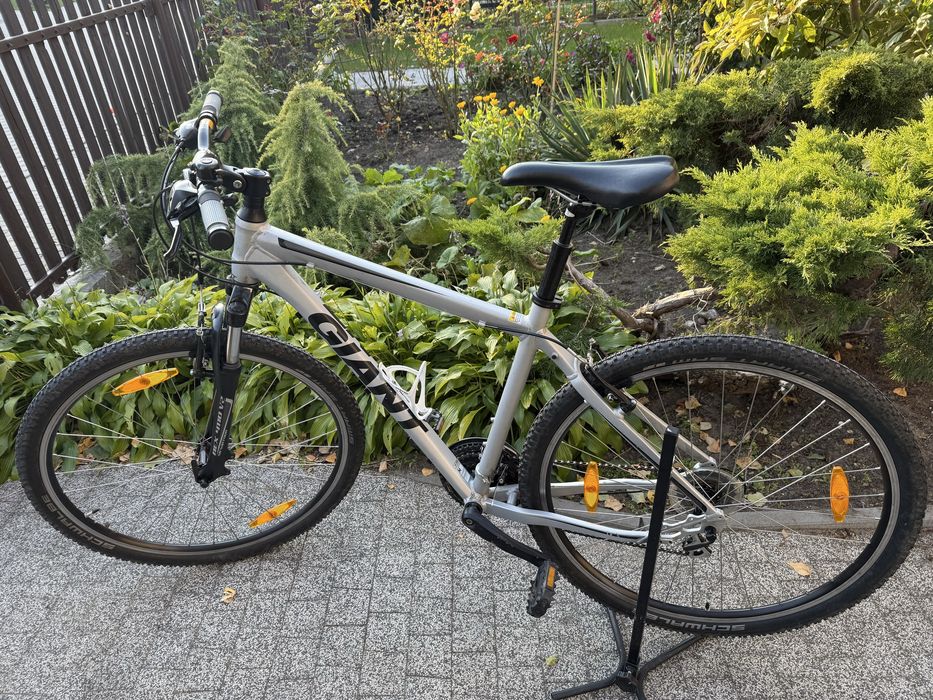 Rower crossowy Giant Roam 3 rozm. M 19,5” Shimano Acera 3x7