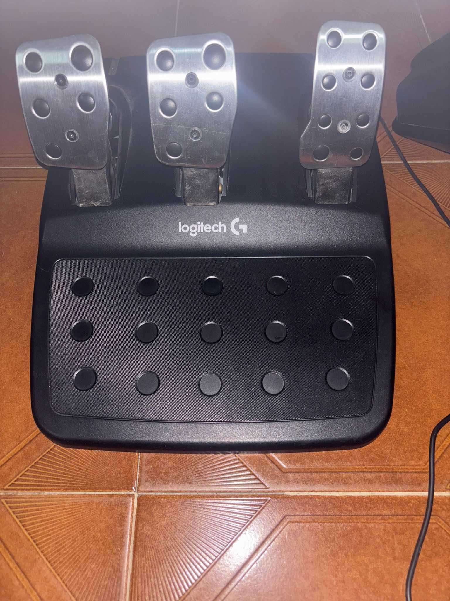 Volante Logitech G29 (Como novo)