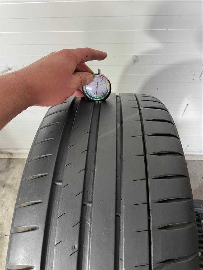 225 35 ZR19 Michelin Pilot Sport 4S 88Y 5,5mm