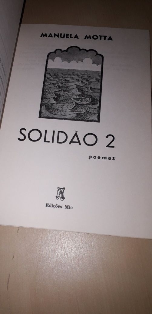Solidão 2 - Manuela Motta (Poemas)
