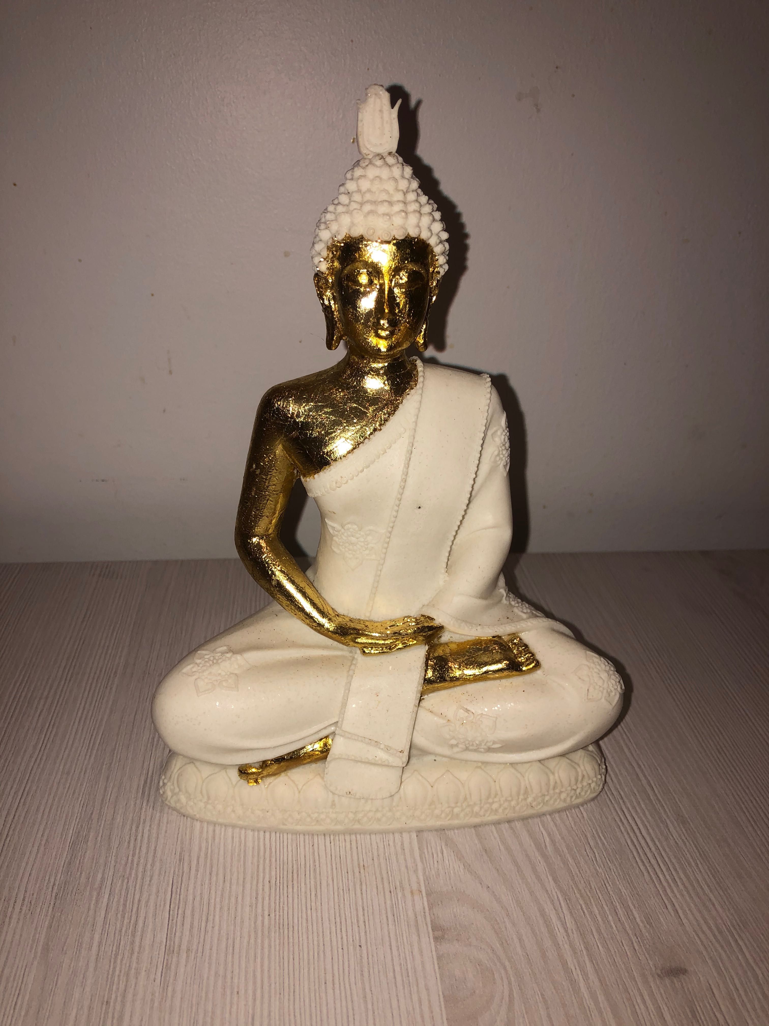 Estatueta hindu branco e dourado