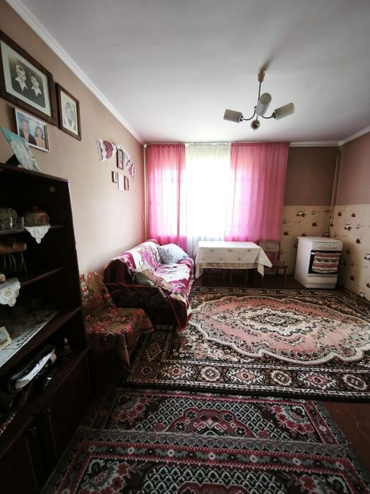 Продаж приватного будинку в селі Дережичі