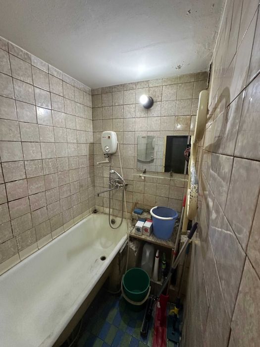 Продам 3-к раздельную квартиру 73 м2 на Русановке по бул. Шамо 13-А