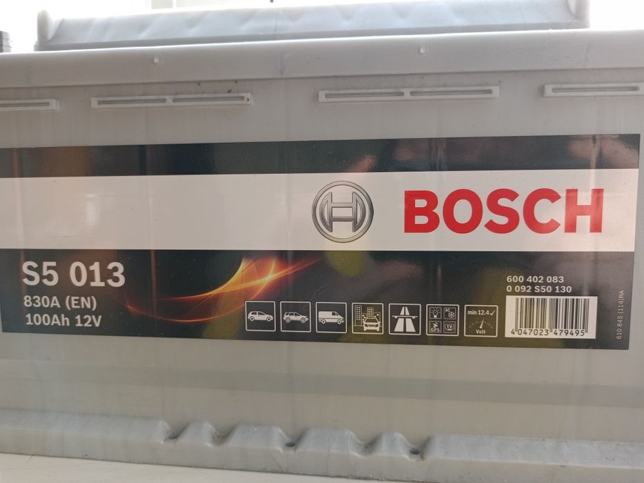 Аккумулятор для автомобиля.