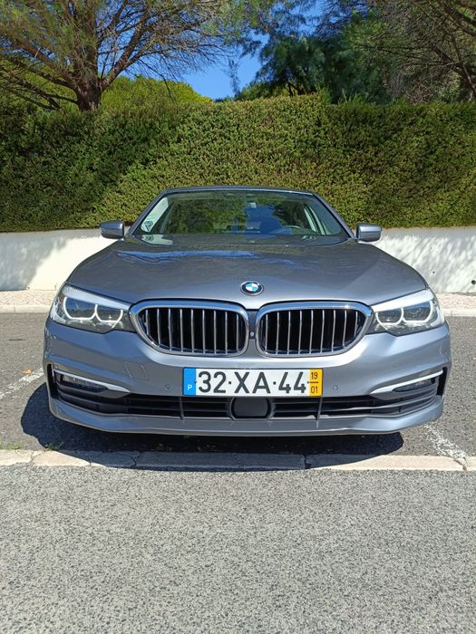 BMW 530d Xdrive Luxury Line  – Viatura em excelente estado.