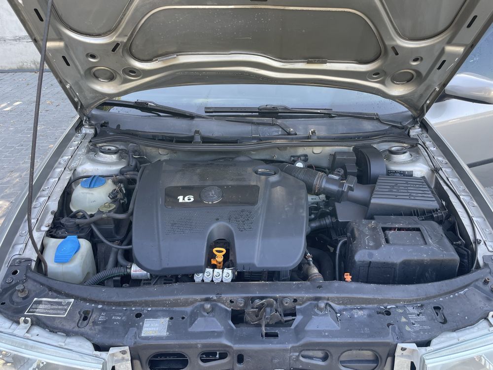Skoda Octavia 1.6 mpi, газ/бензин, 2009 рік