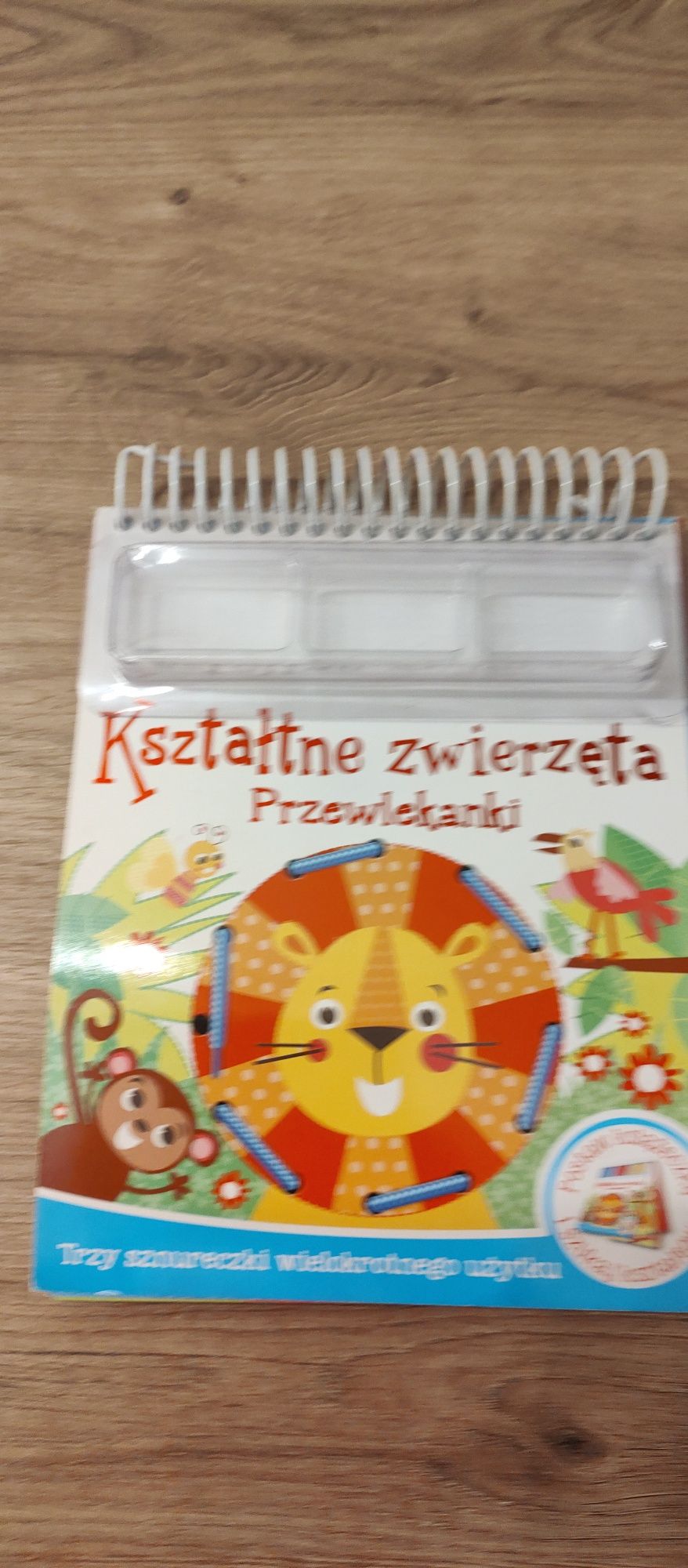 Gry ksążki liczenie i pracę manualne