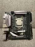 Asus strix z270i gaming + i5 8400