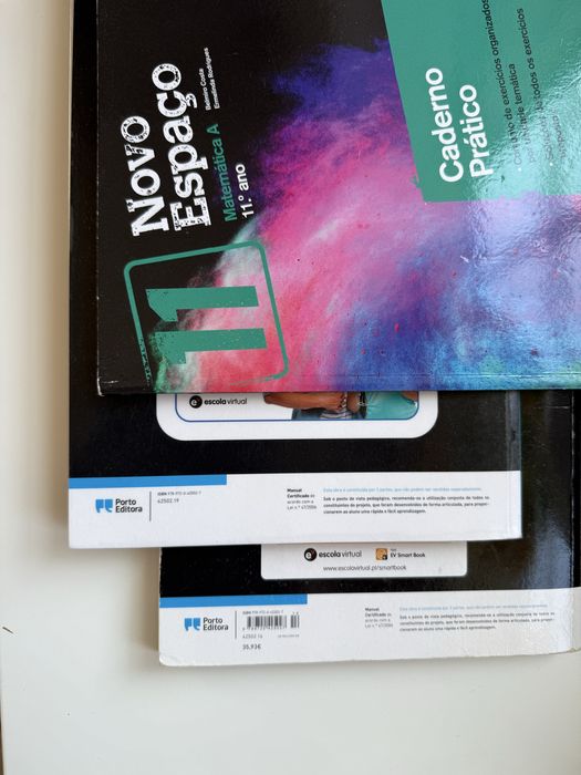 Manuwl Novo Espaco 11 Porto Editora