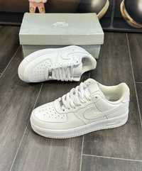 Nike Air Force 1 Niskie '07 Białe 40