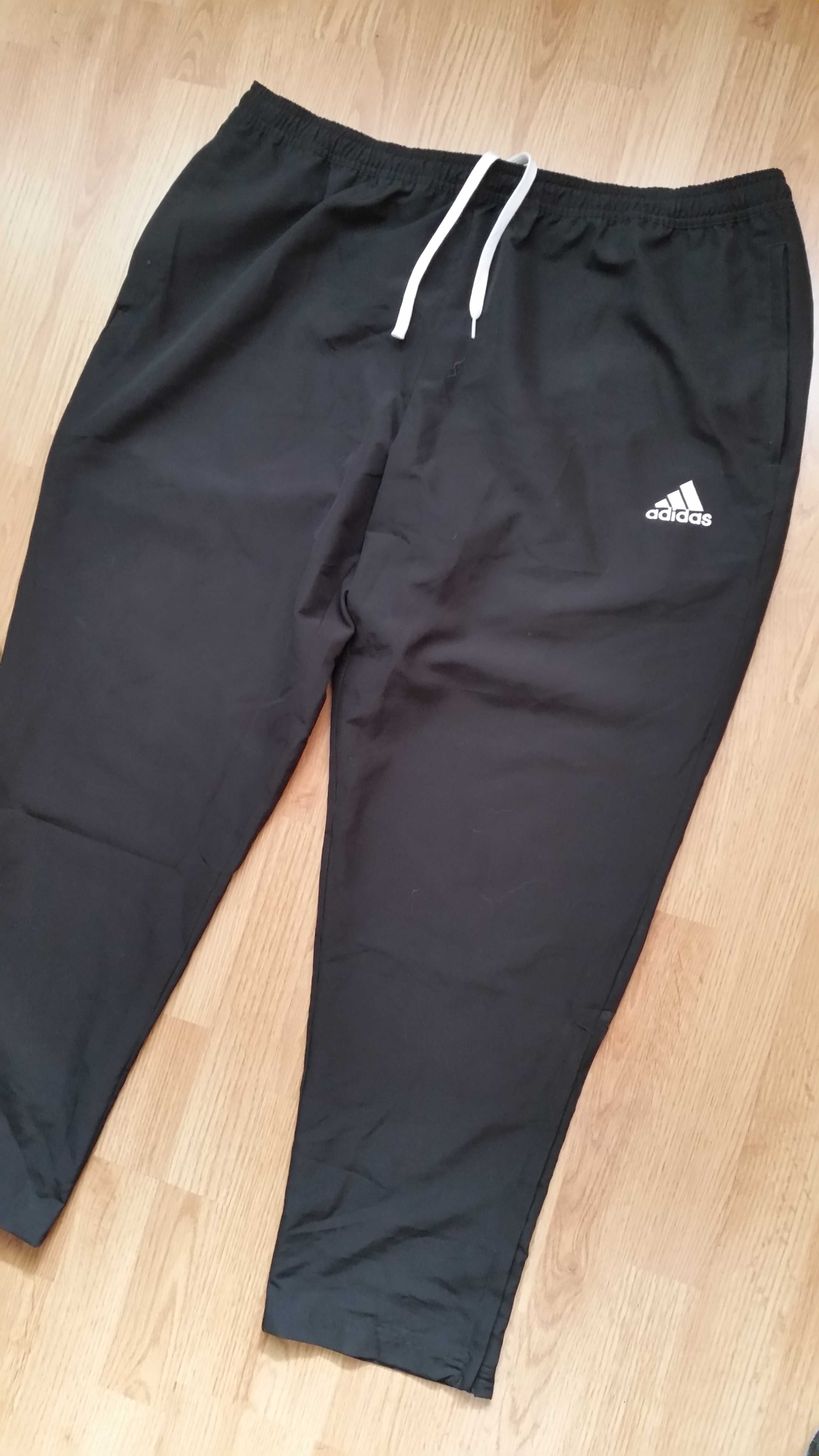 Spodnie dresowe Adidas AeroReady