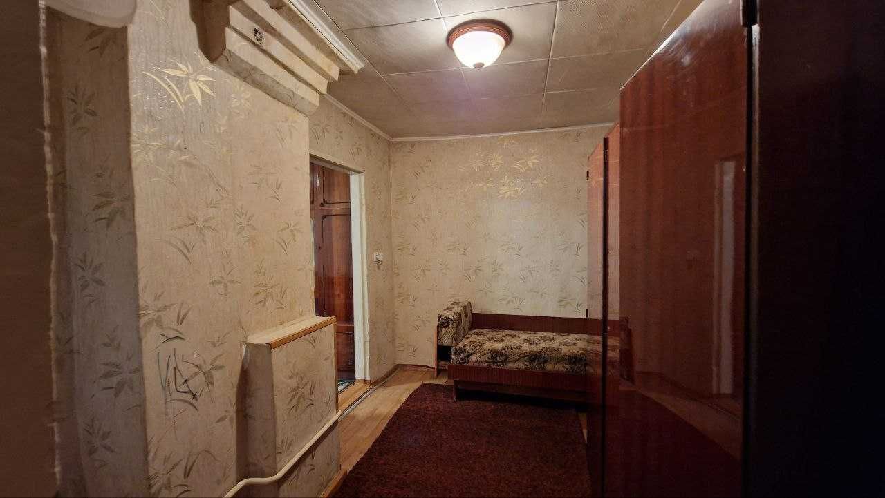 Продам часть дома, Центр. Островского, Озерка