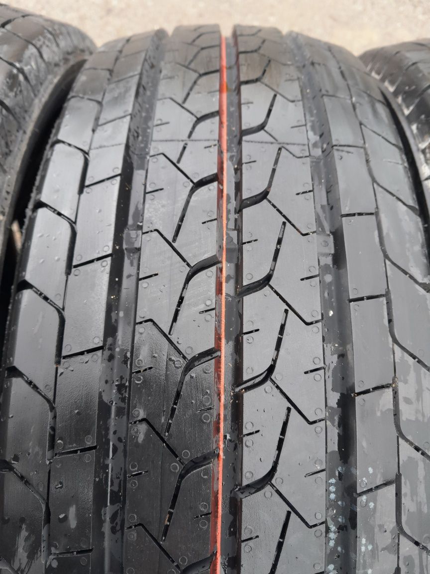 215/70R15C BRIDGESTONE , komplet nowych opon letnich.