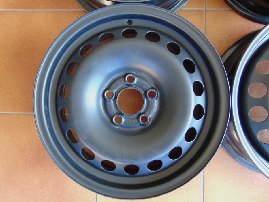 Felgi Stalowe 15'' 5,5x15 ET40 IBIZA V 17- FABIA IV POLO kpl.