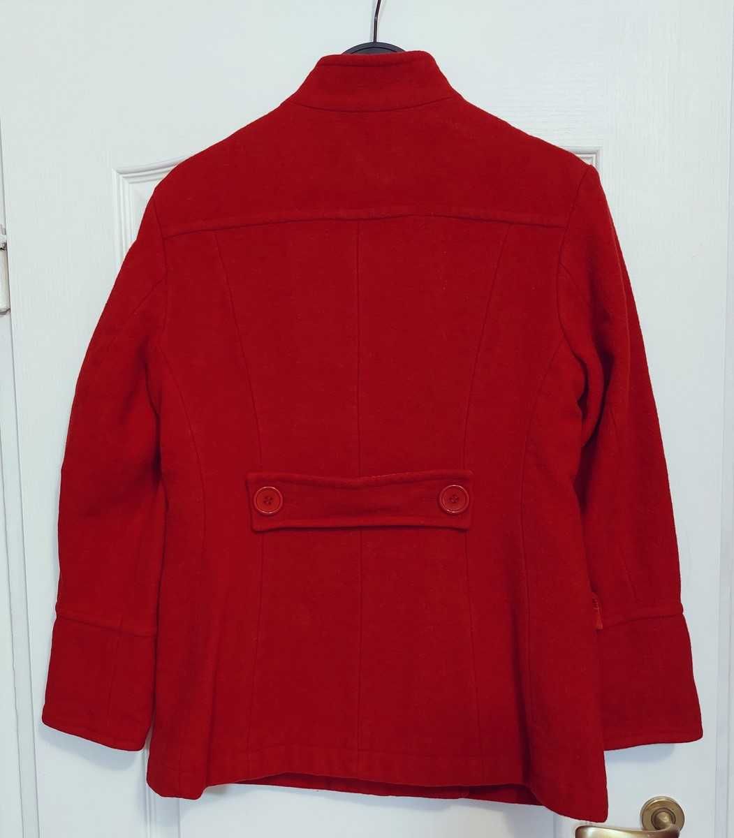 Płaszcz czerwony S 36 z kieszeniami