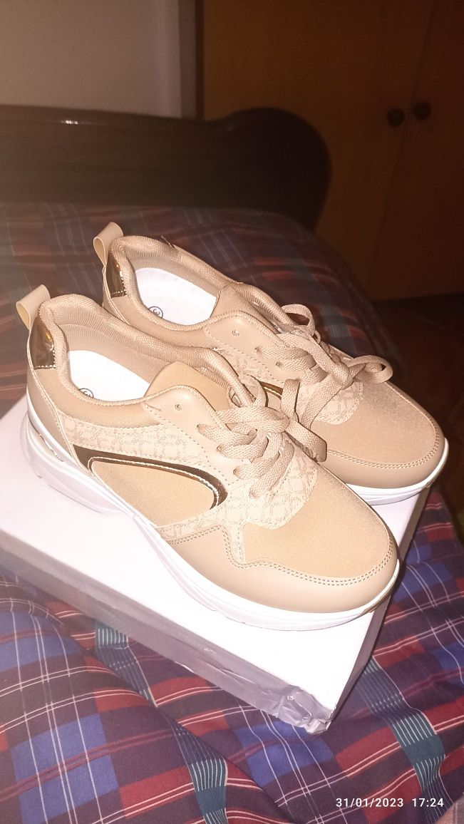Os dois fica a 20€