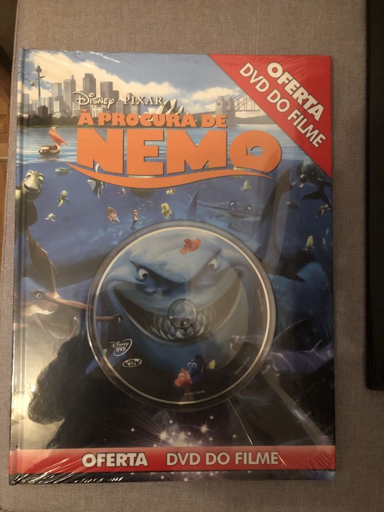 A procura de nemo com dvd do filme