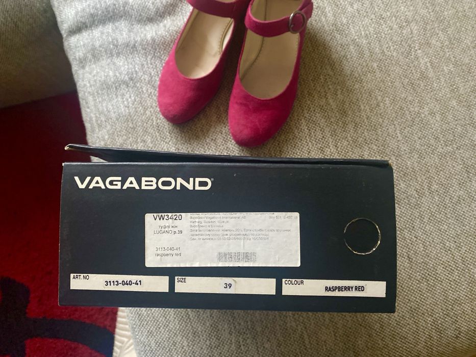 Туфлі Vagabond Lugano, розмір 39, колір Raspberry Red