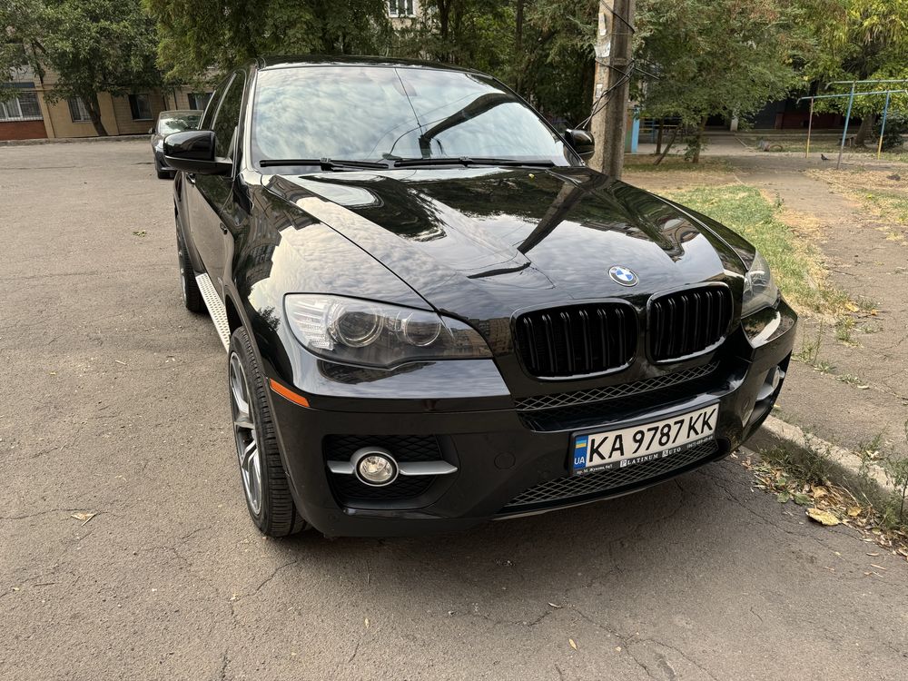 BMW X6 E71 в дуже доброму, доглянутому стані