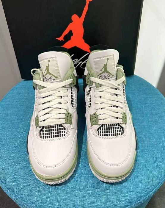 Jordan 4 białe buty męskie R. 43