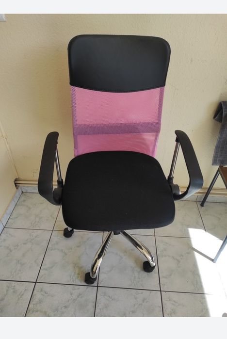 Krzesło do biurka czarno-rózowe