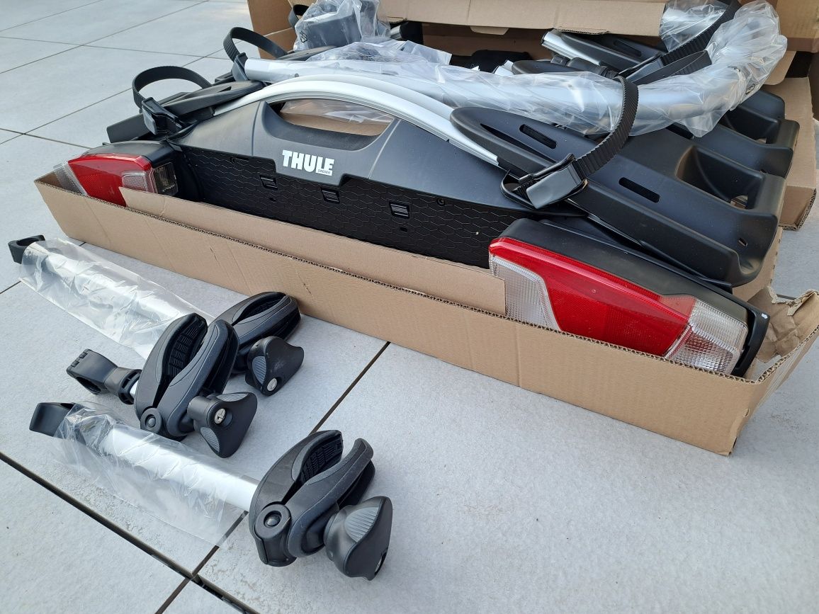 Bagażnik Thule VeloCompact  na 4 rowery z Nowy