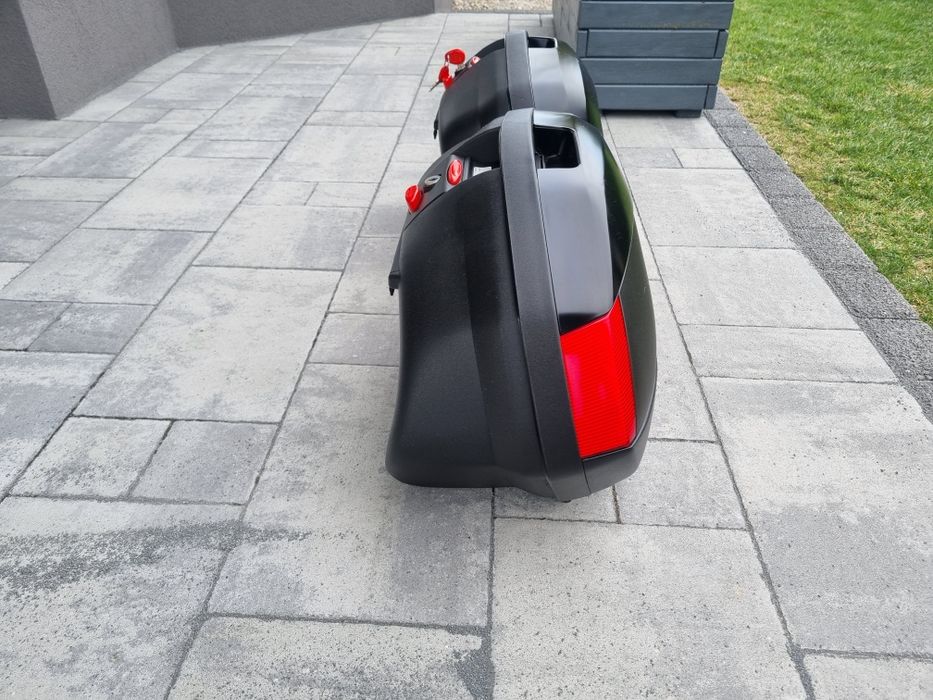 Kufry Boczne GIVI V35 Kufer Monokey Kappa Walizki