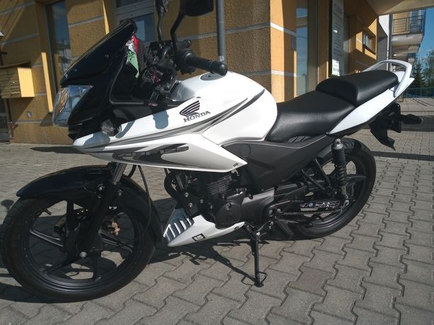 Honda CFB super stan, niski przebieg