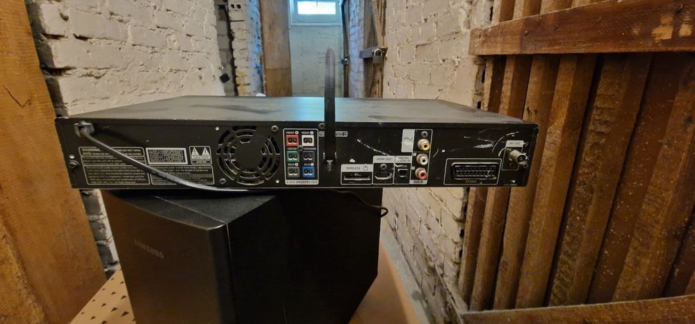Kino domowe samsung HT-TZ222