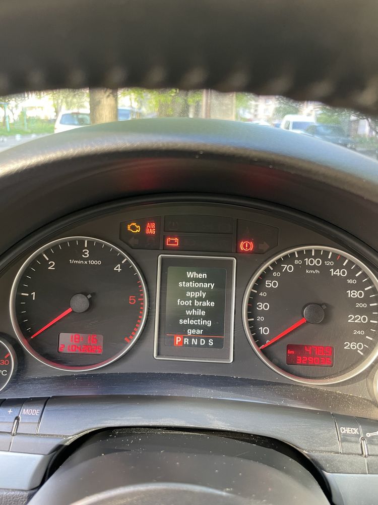 Продам хороше авто Audi A4 в кузові B7
