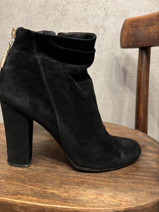 Botki zamszowe czarne