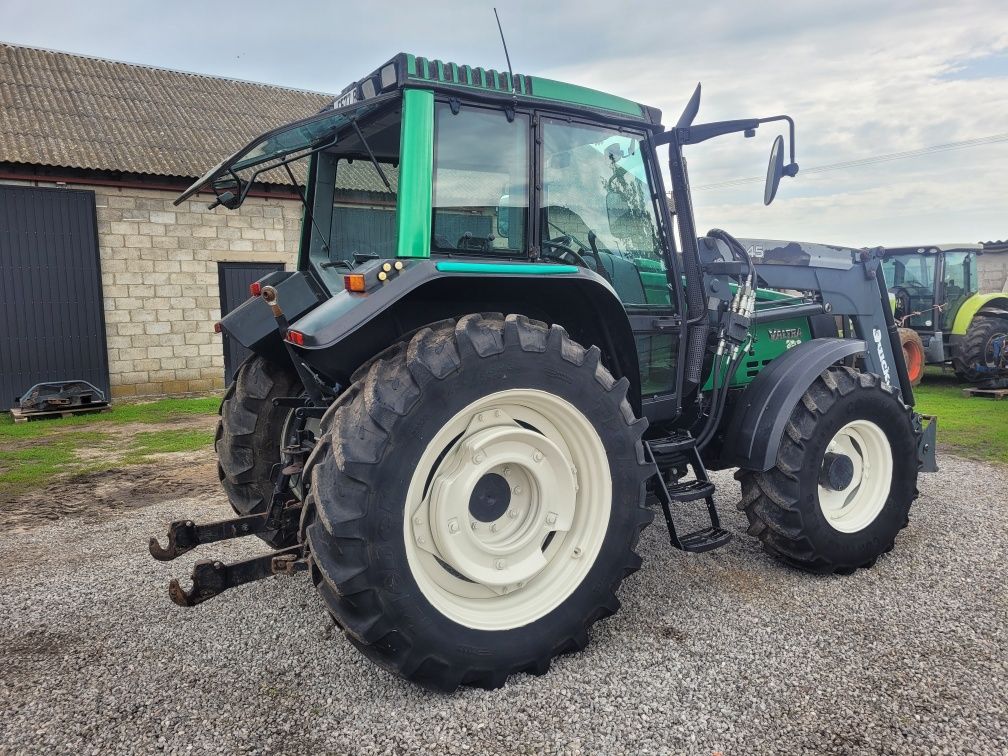 Valtra 6250 tur quicke nie a95 n91 massey renault john deutz