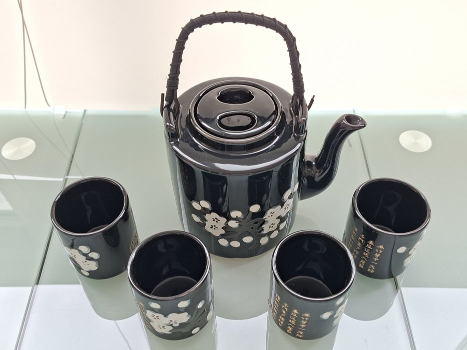 Conjunto chá Chinês bule e 4 copos loiça