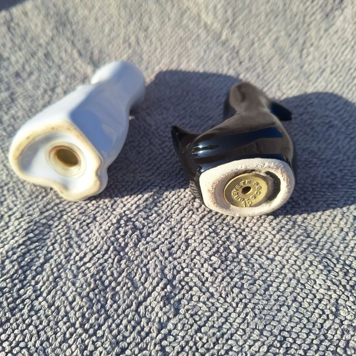 Zestaw solniczka I pieprzniczka w kształcie Kotka I Kaczki