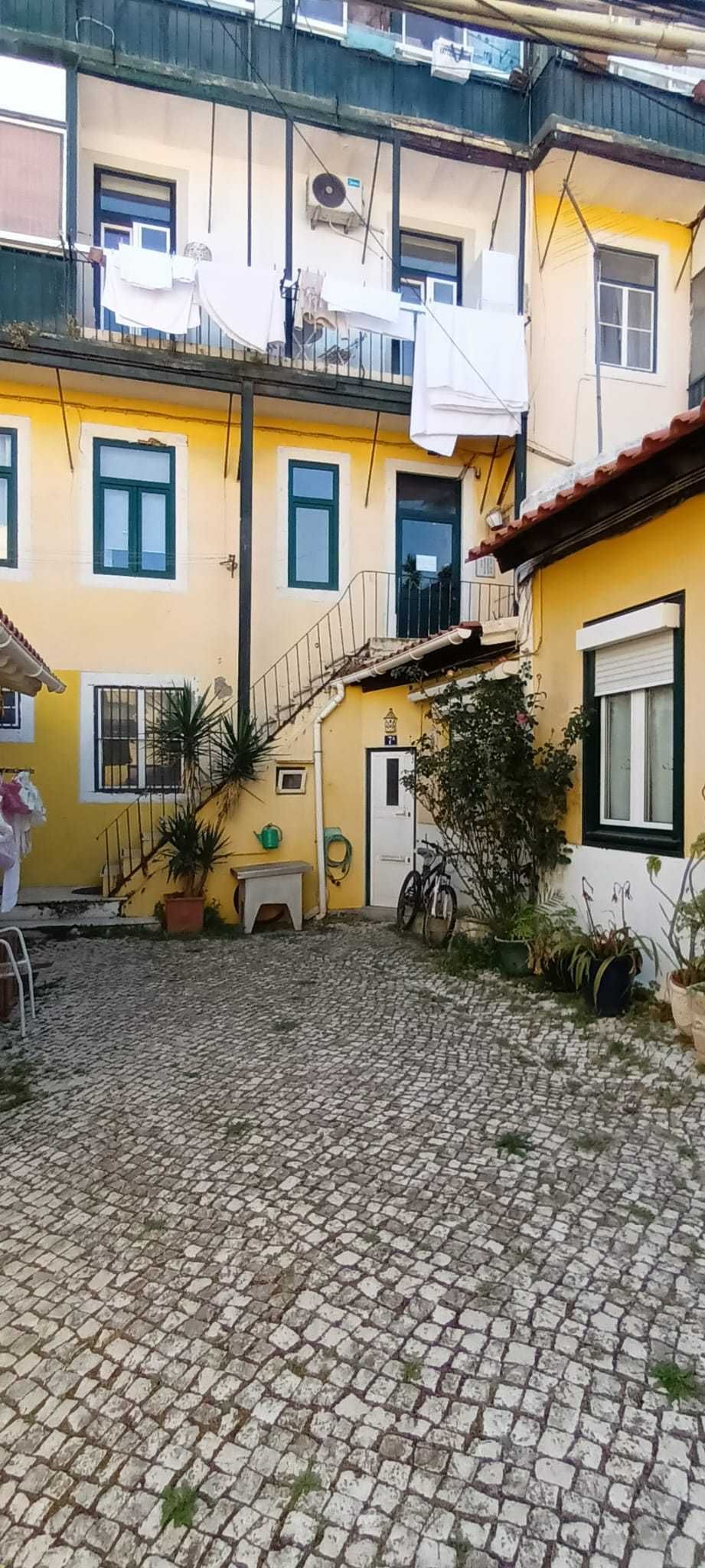 Estúdio T0 renovado, Lapa, vista rio