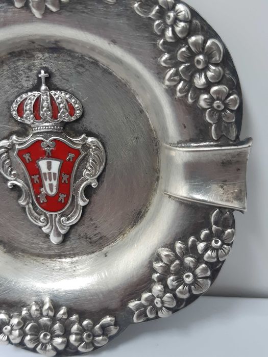 Antigo e maravilhoso Cinzeiro em Prata