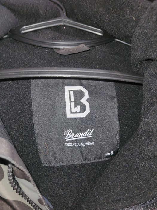 Анорак Brandit Windbreaker dark camo