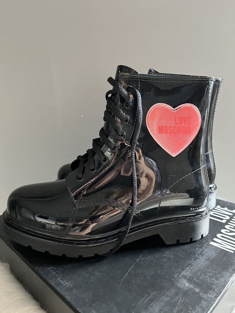 Kalosze botki czarne love rain Love Moschino 37